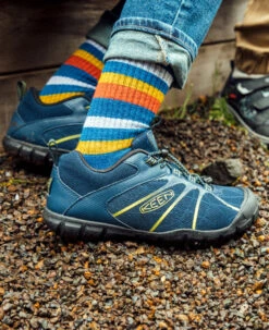 Keen Big Kids' Chandler 2 CNX Sneaker | Festival Fuchsia/Ibis Rose -Keen KidsChandler2Lifestyle3 4afd3cbd 2a4c 4fef bc0a 17538a1a0ff3