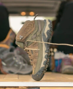 Keen Men's Targhee Vent Mid | Olivia/Bungee Cord -Keen MTargheeVentMidLifestylePDPRight